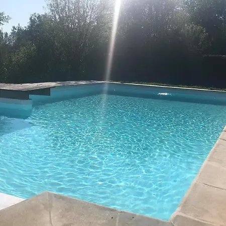 Сasa de vacaciones 9 Personnes- Le Refuge Du Saule Burdinne