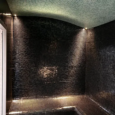 9 Personnes- Le Refuge Du Saule * Burdinne