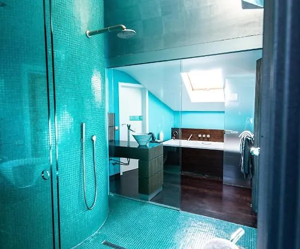 9 Personnes- Le Refuge Du Saule Burdinne