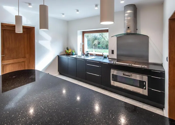 9 Personnes- Le Refuge Du Saule Prázdninový dům Burdinne