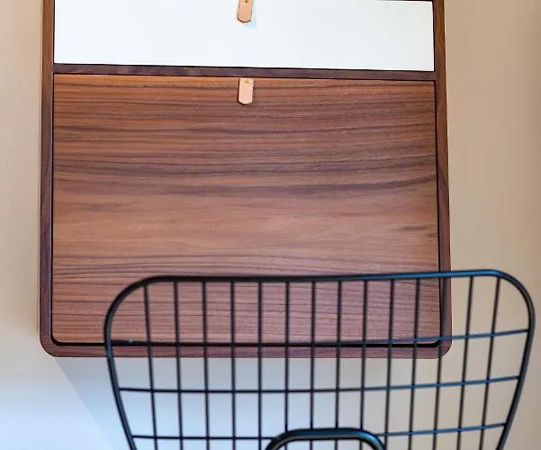 9 Personnes- Le Refuge Du Saule *